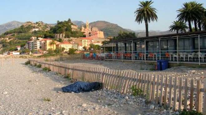 Ventimiglia La Spiaggia Dei Cani Avrà Una Nuova Recinzione