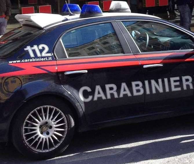 https://www.riviera24.it/photogallery_new/images/2014/03/carabinieri-generica-200685.jpg