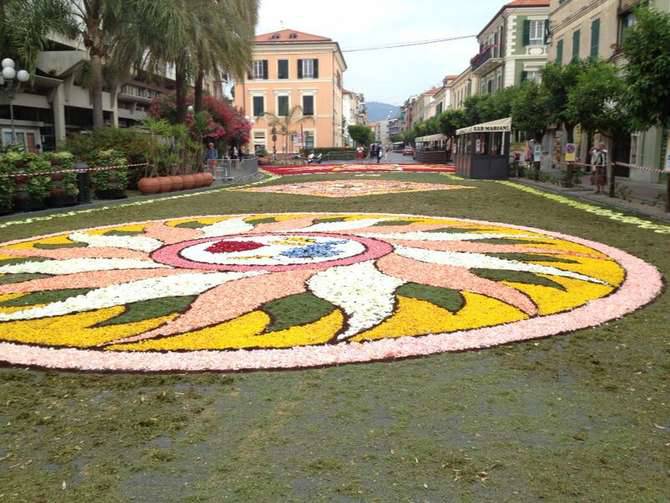 infiorata corpus domini diano marina  22/6/14