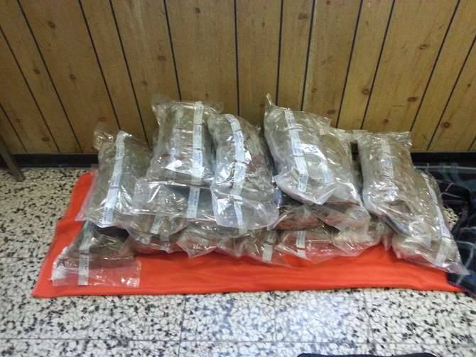 marijuana hashish sequestrati finanza ventimiglia marzo 2015