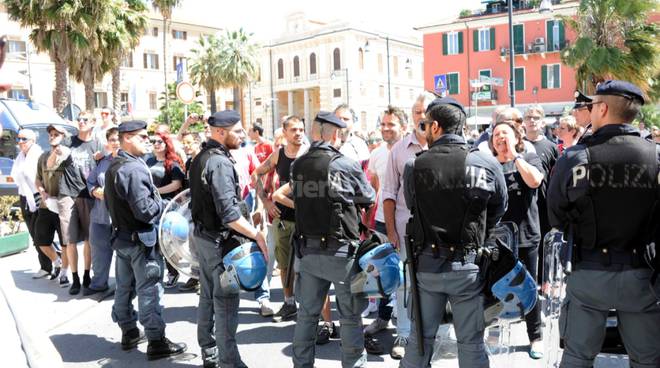 matteo salvini comizio imperia