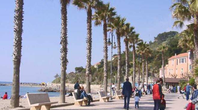 San Lorenzo al Mare: da porta a porta e i rifiuti trovano ...