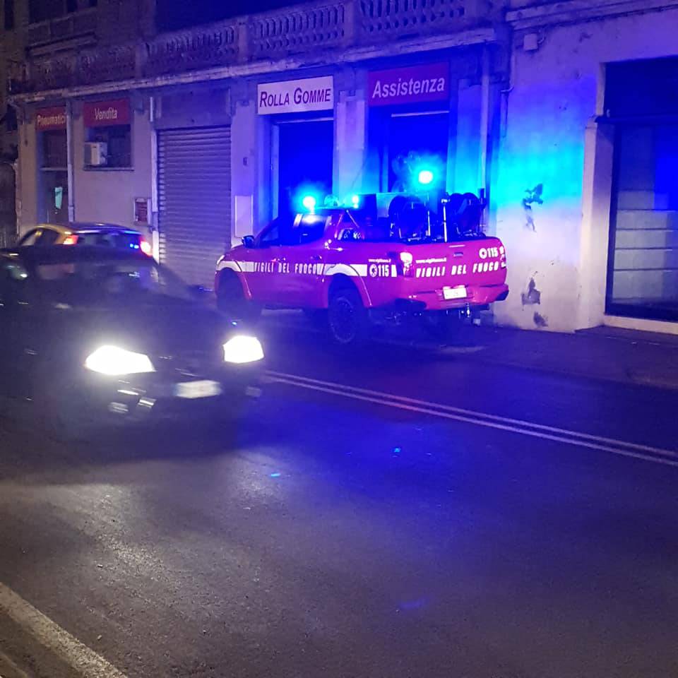 ascensore bloccato intervento vigili del fuoco