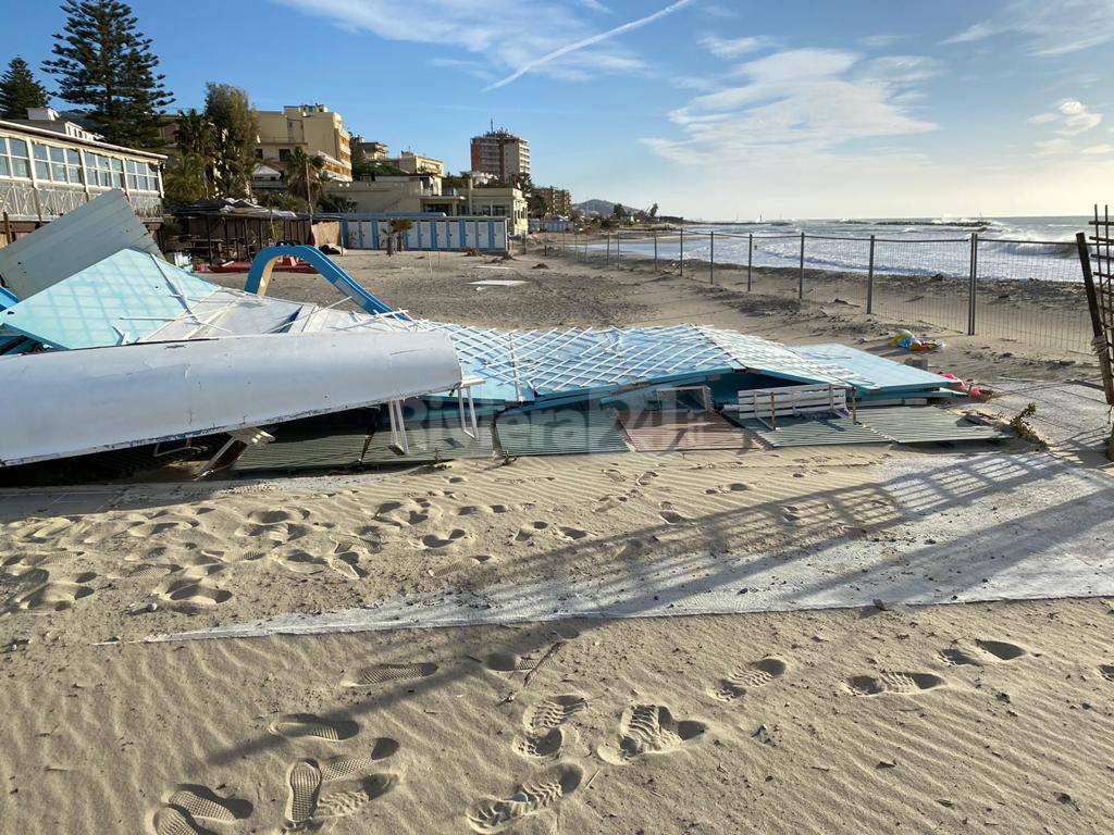 playa manola spiagge arma di taggia danni