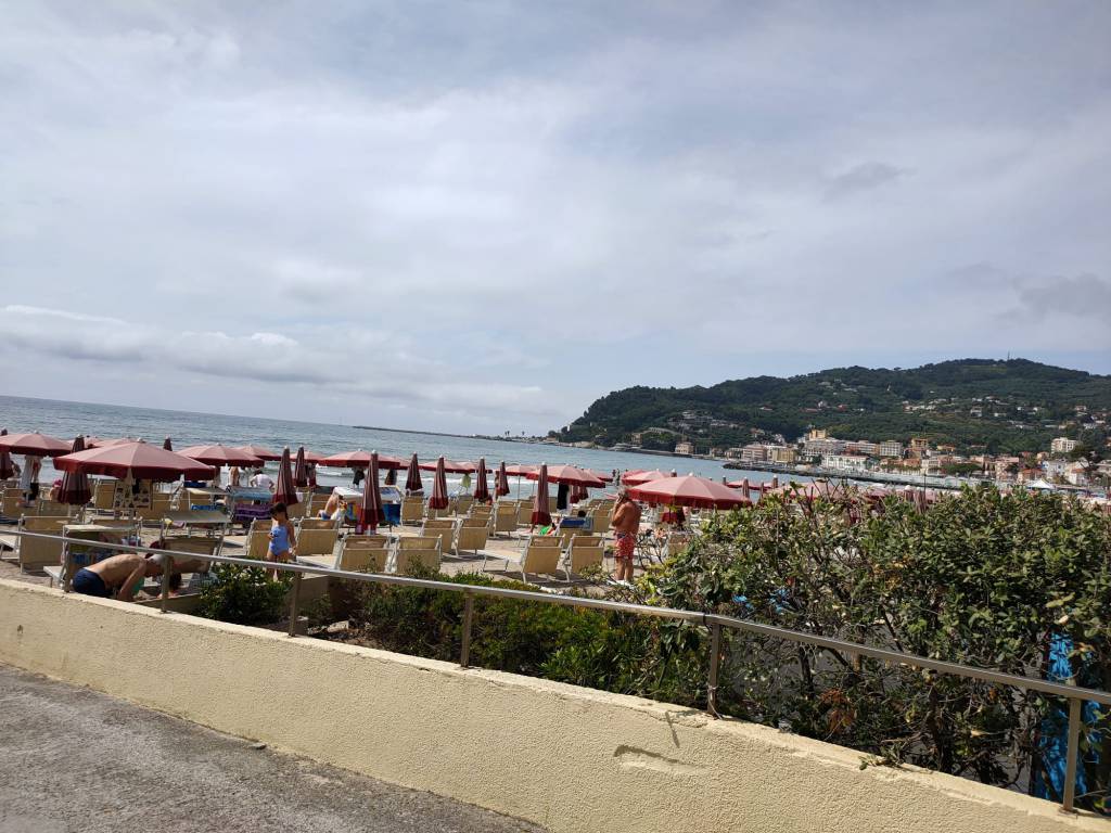 spiaggia Diano Marina