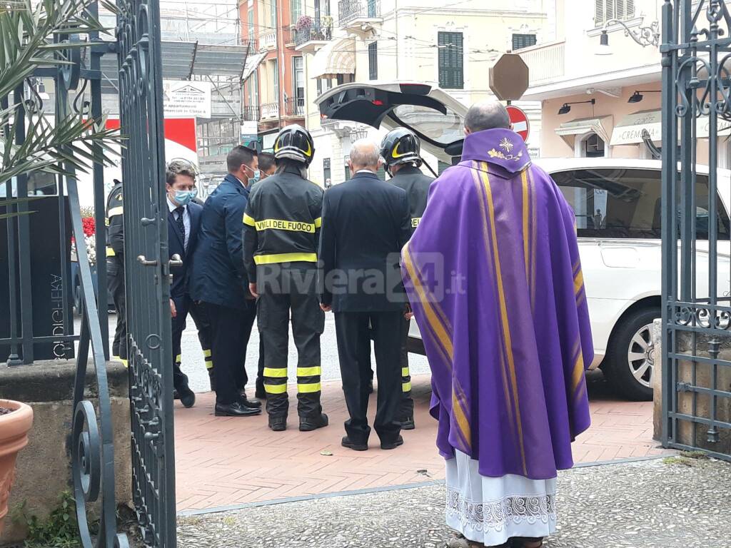 Funerale di Giorgio Luzzi