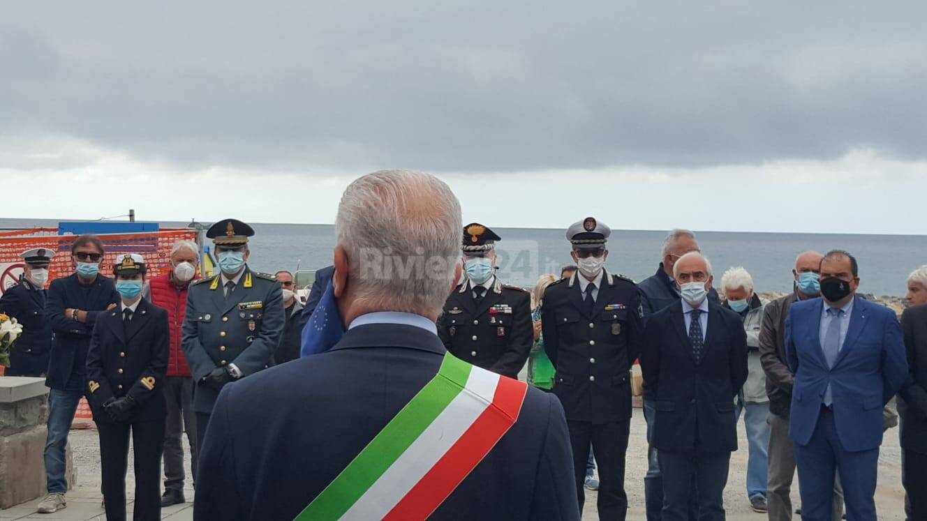 Santo Stefano al Mare, affidate ad Amaie le spiagge libere e arriva quella per cani