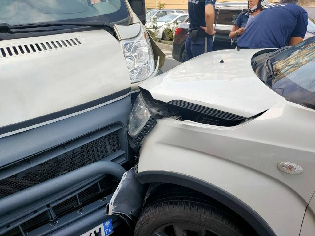 incidente via nizza