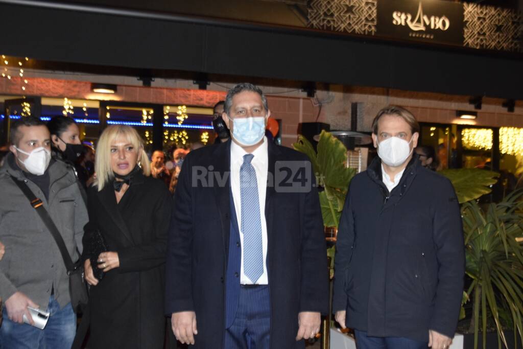 Sanremo Cambiamo Toti cena natale