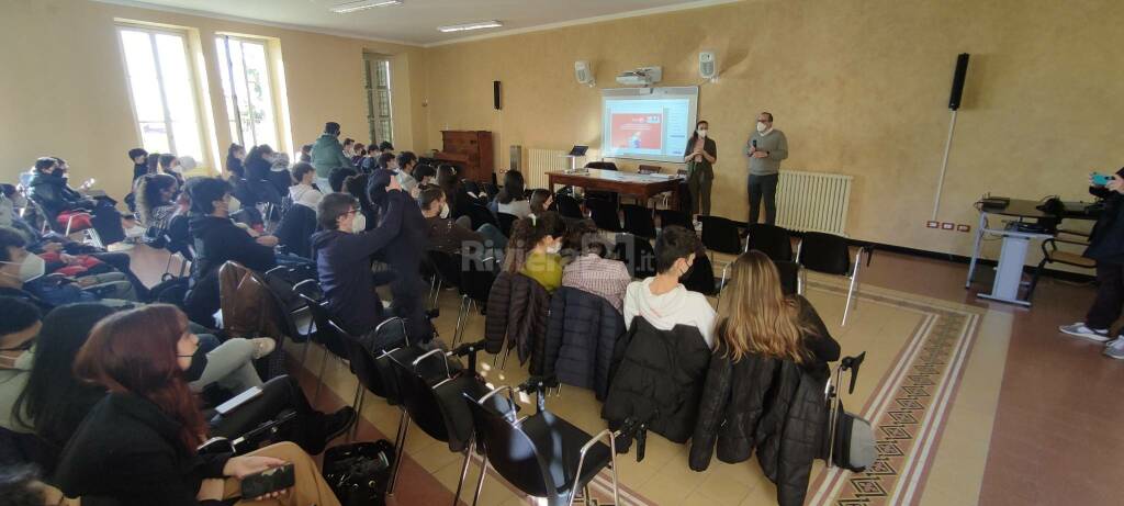 riviera24 - cenderello studenti