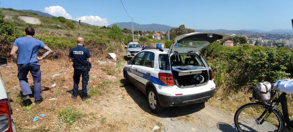 Blitz municipale antenna bonmoschetto