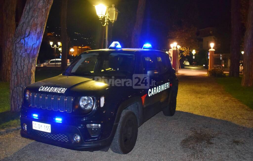 carabinieri ventimiglia notte 