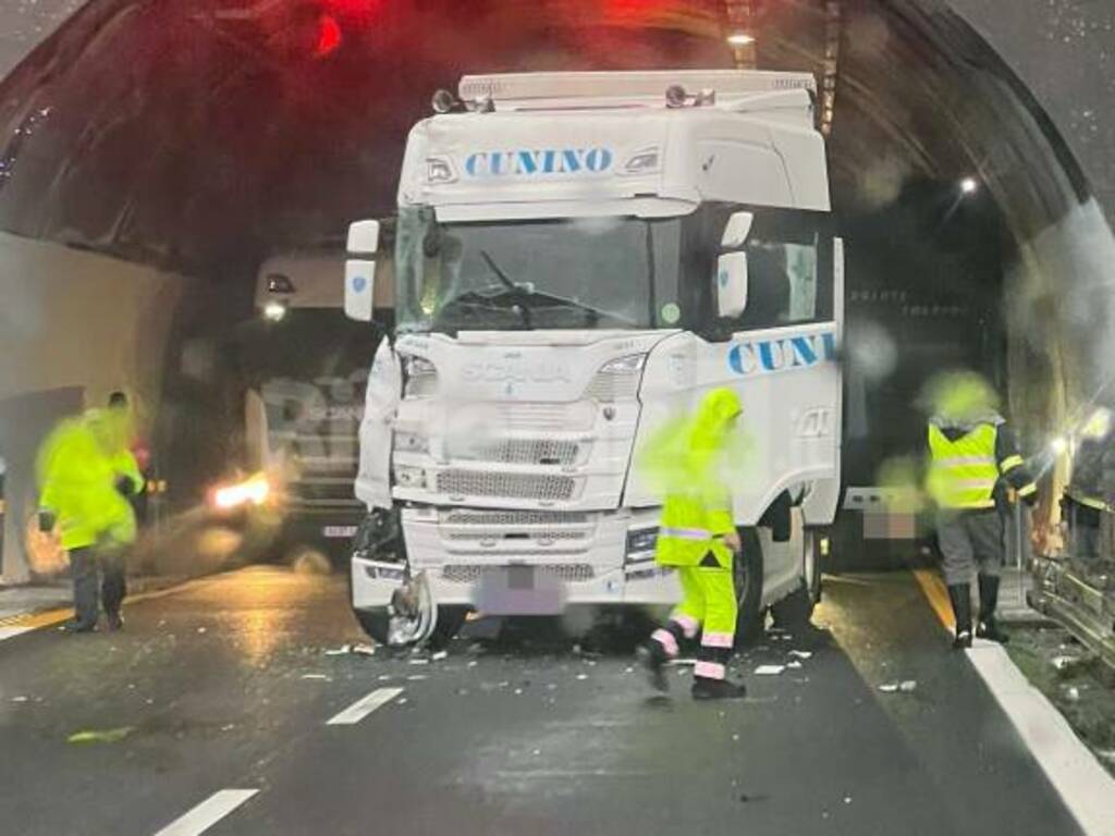 camporosso tamponamento tir autostrada