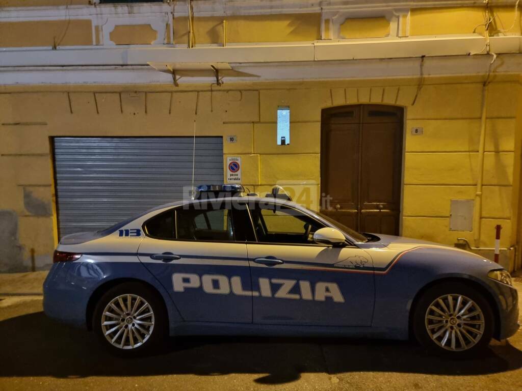 polizia via fiume