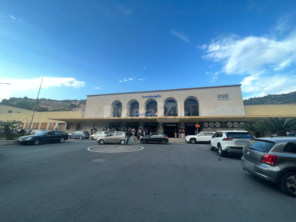 stazione ventimiglia