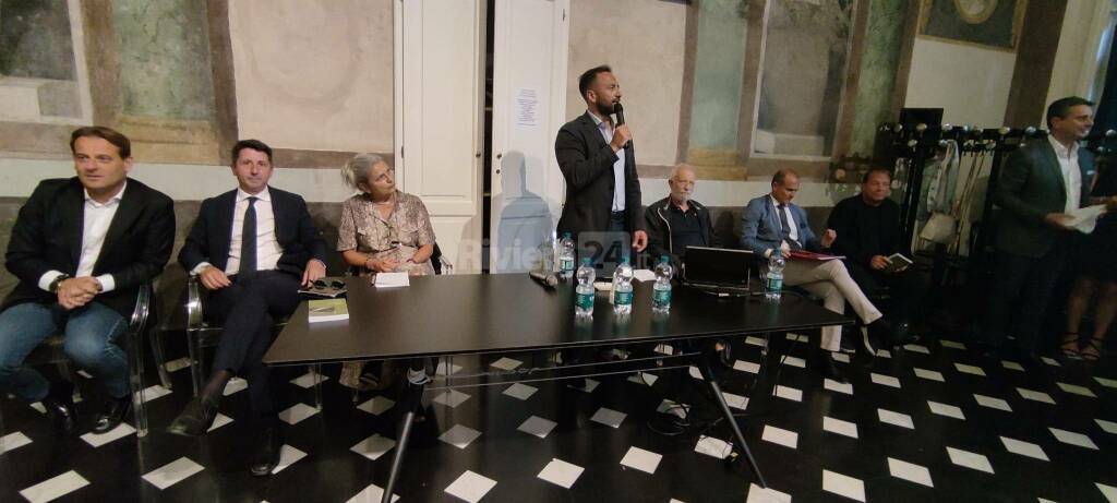 riviera24 - Incontro sul turismo a Palazzo Roverizio