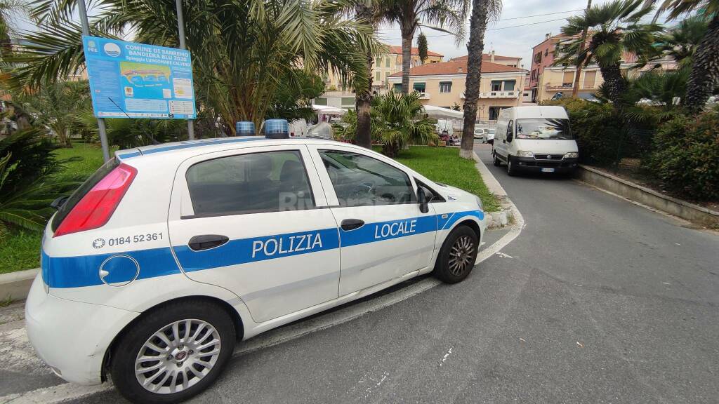 Mercato ambulante lungomare Sanremo 