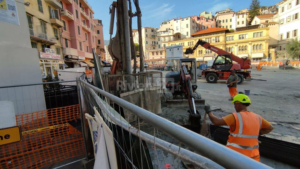 strada chiusa piazza eroi cantiere