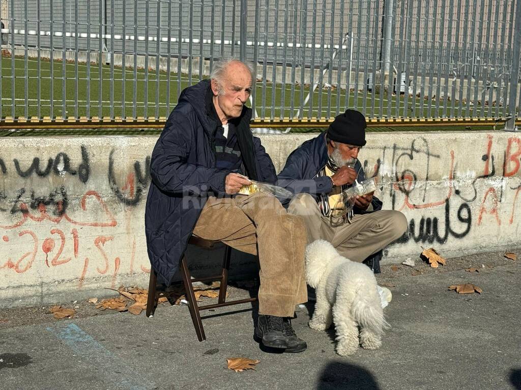 Pranzo solidale migranti Natale Ventimiglia 2023