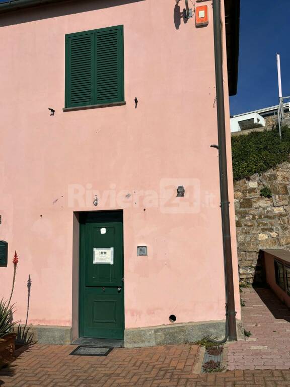 appartamento lungomare d'albertis santo stefano in vendita