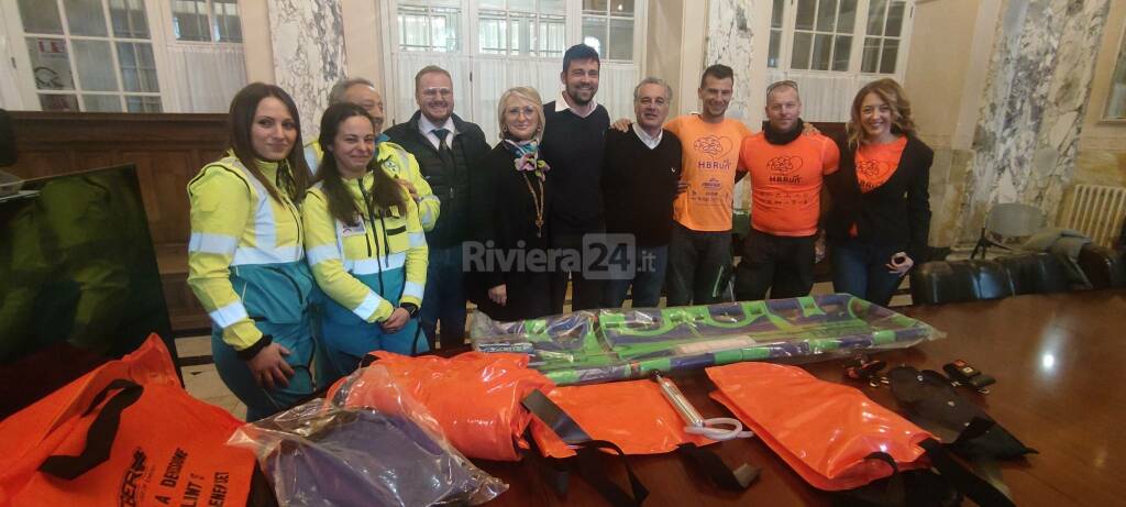 riviera24 - Donazione a Sanremo Soccorso