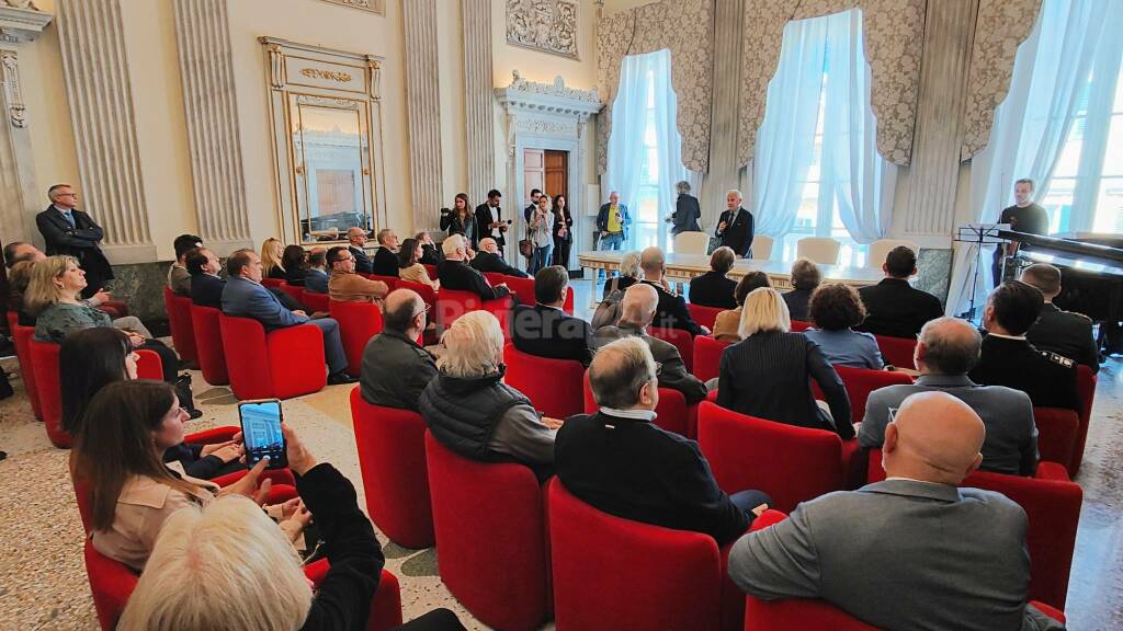 Il teatro Cavour di Imperia riparte dal "Ridotto"