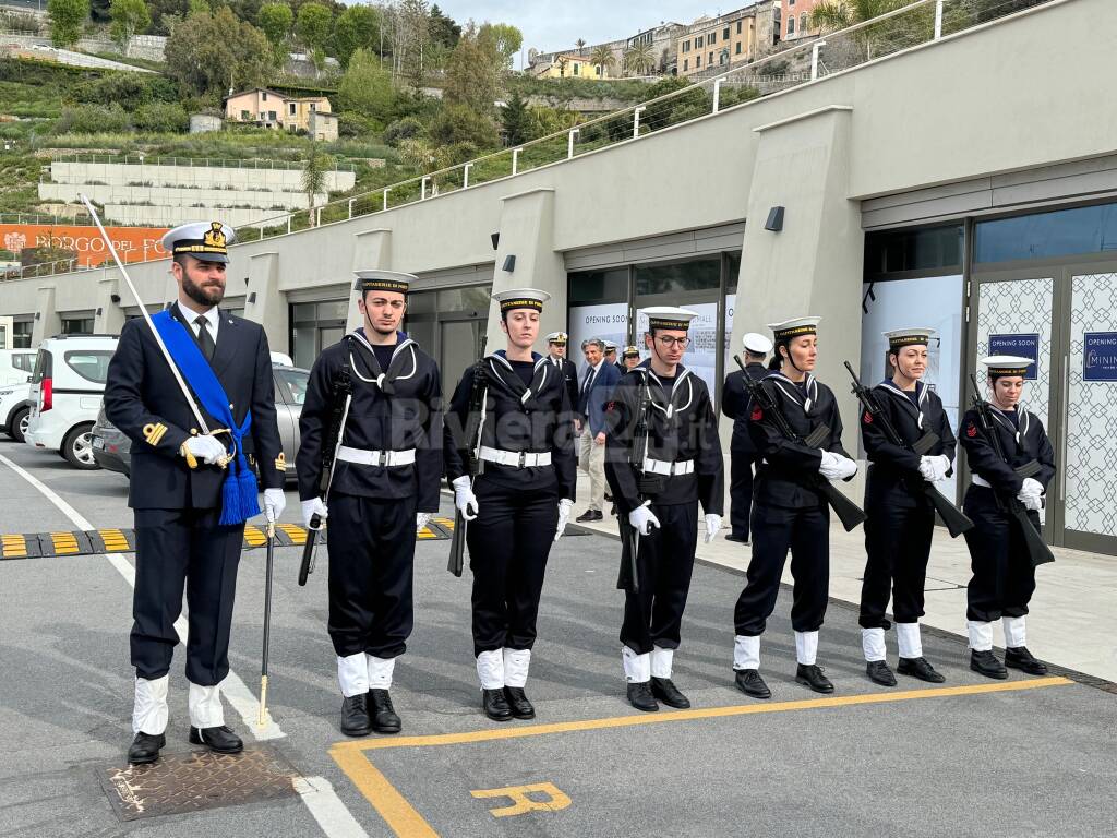 vice ministro Rixi ventimiglia guardia costiera