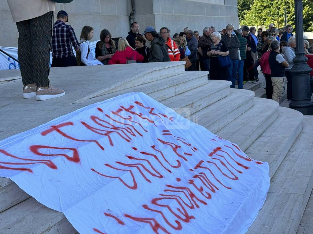 imperia protesta comune tariffa unica acqua