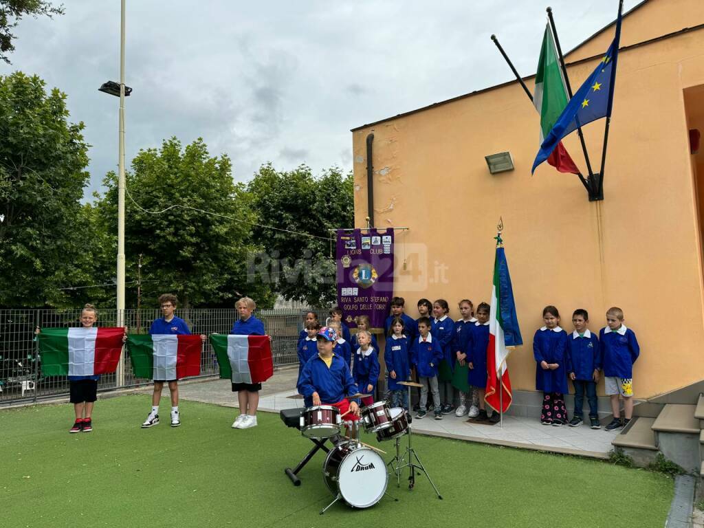Lions bandiere Santo Stefano Riva Ligure scuole