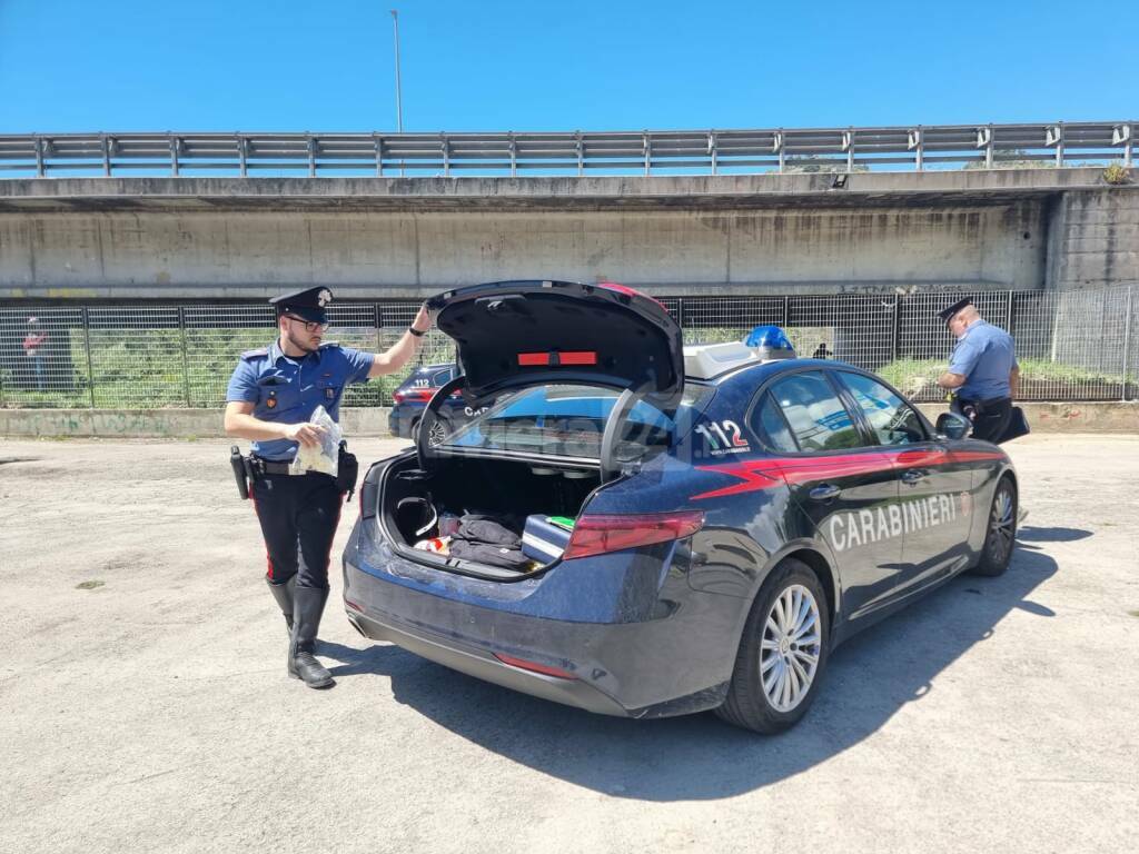 Cadavere migrante via tenda carabinieri