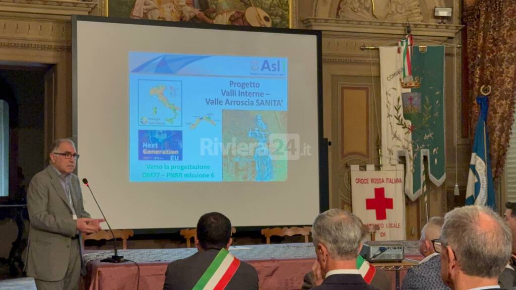 L'Asl1 dona due ambulanze alla Croce Bianca di Pornassio e alla Croce Rossa di Pieve di Teco