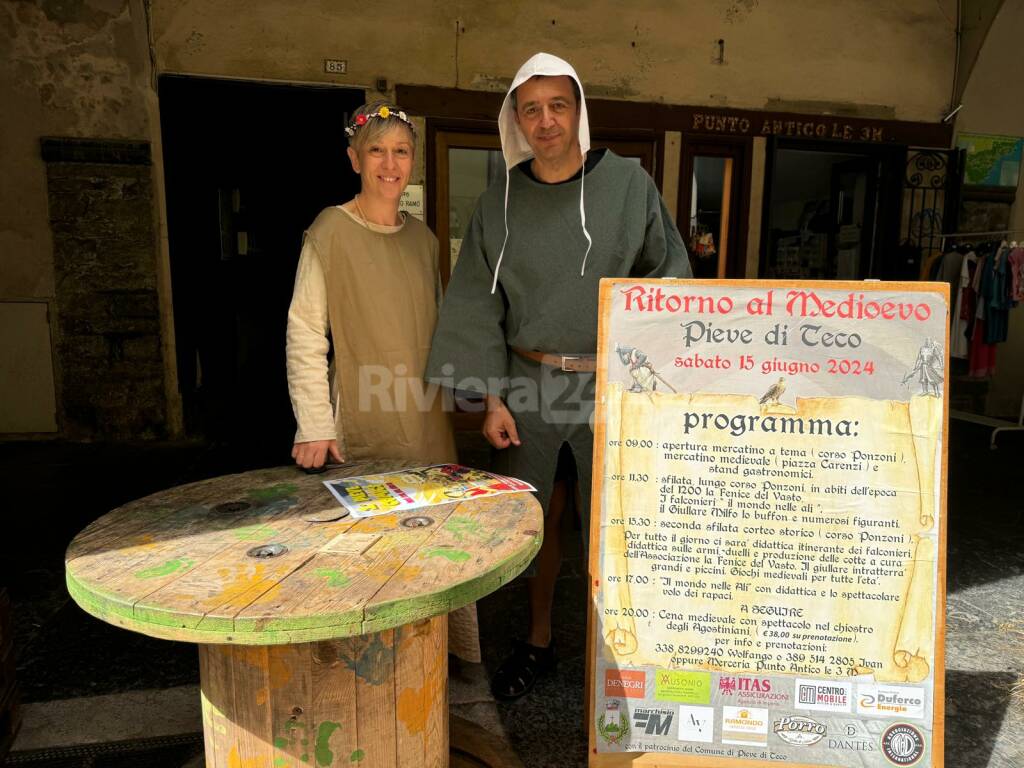 Pieve di Teco in festa per la prima edizione del "Ritorno al Medioevo"