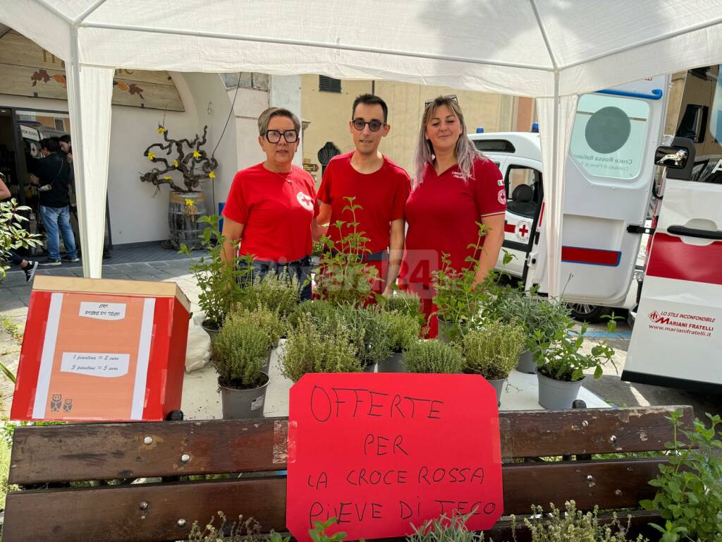 Pieve di Teco in festa per la prima edizione del "Ritorno al Medioevo"