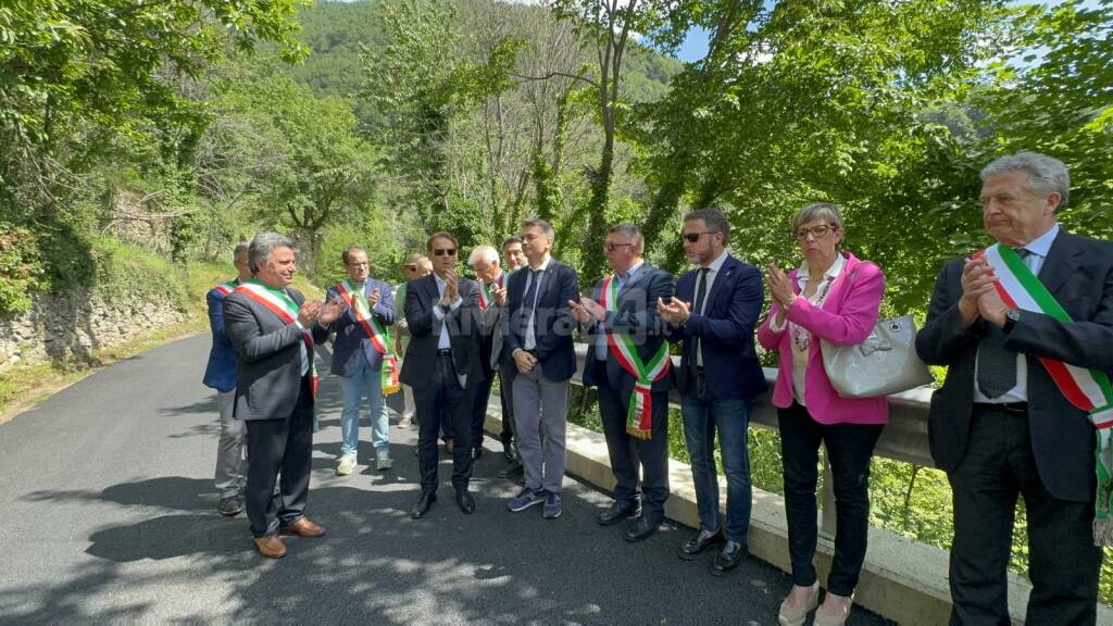 Rezzo, inaugurata la strada comunale che unisce alcune borgate del paese