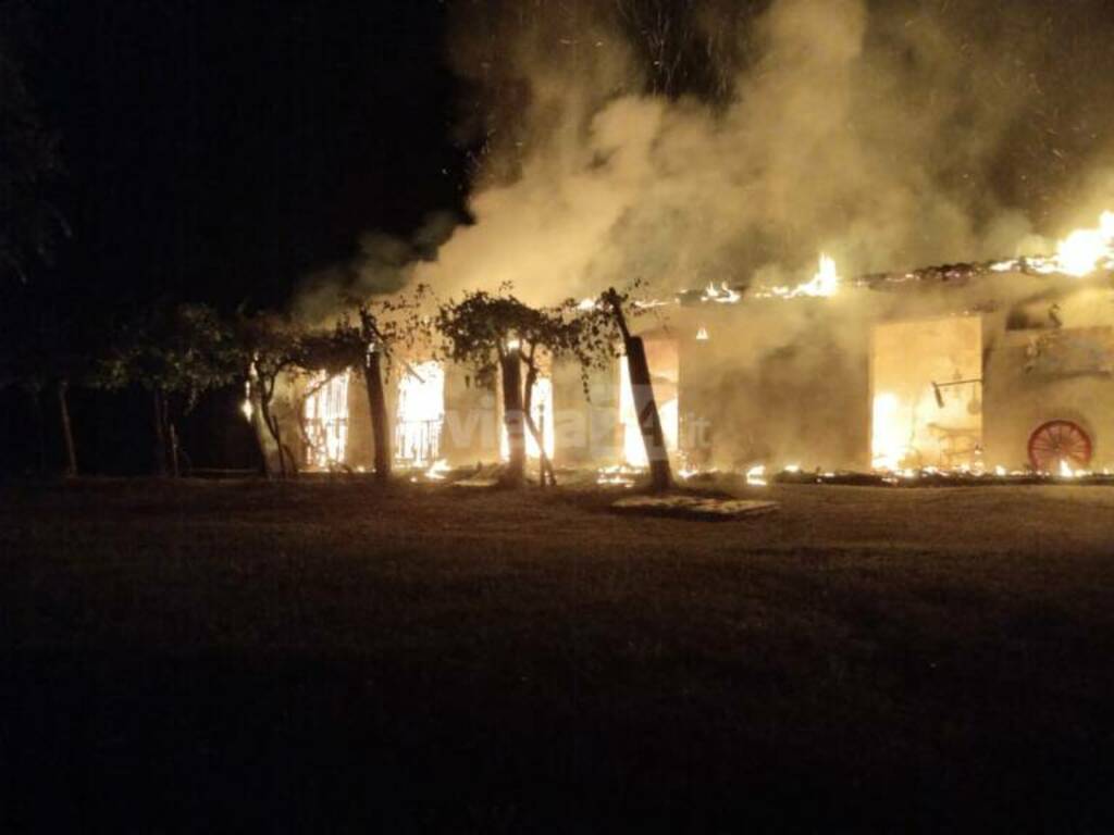 incendio dolceacqua agricampeggio