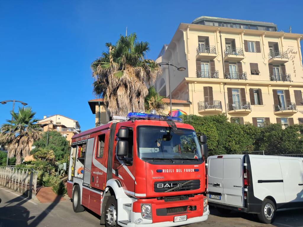 Incendio Hotel Parigi Bordighera 