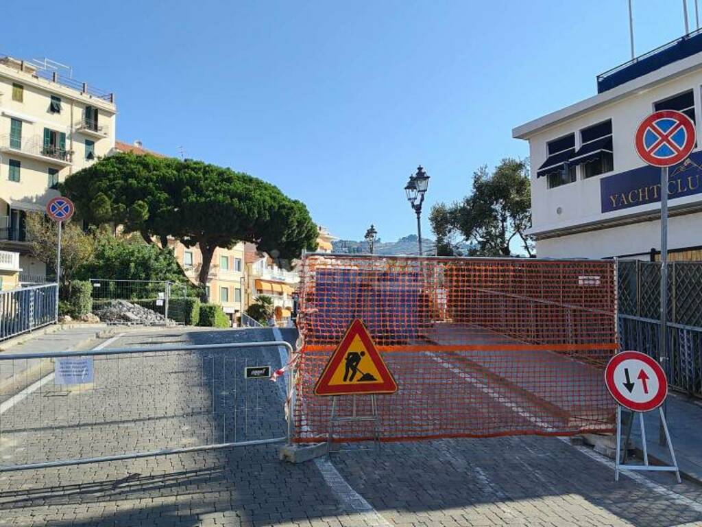 Lavori spiagge Sanremo Arenella