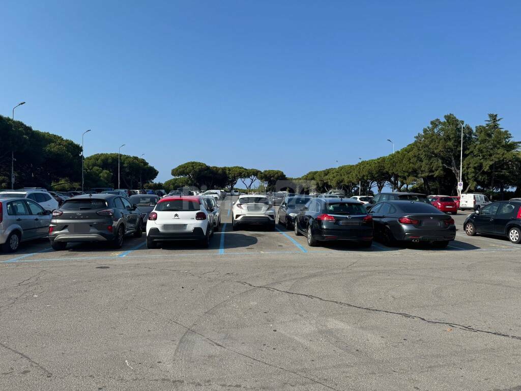 parcheggio strisce blu bordighera alta