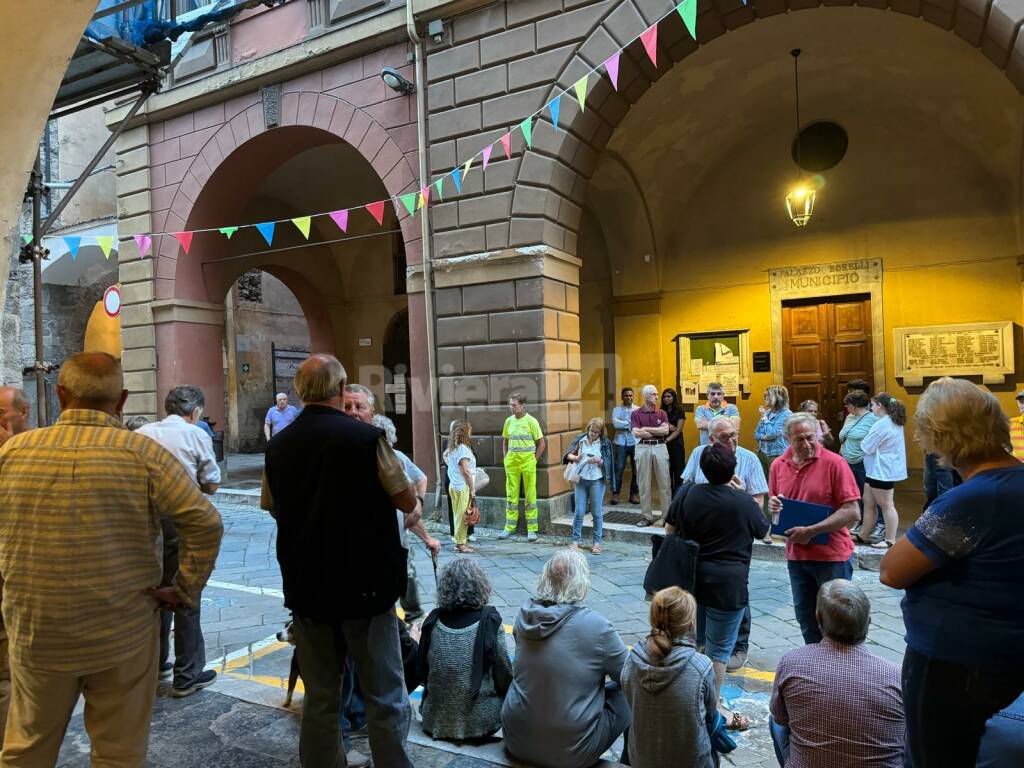 Pieve di Teco, assemblea acqua