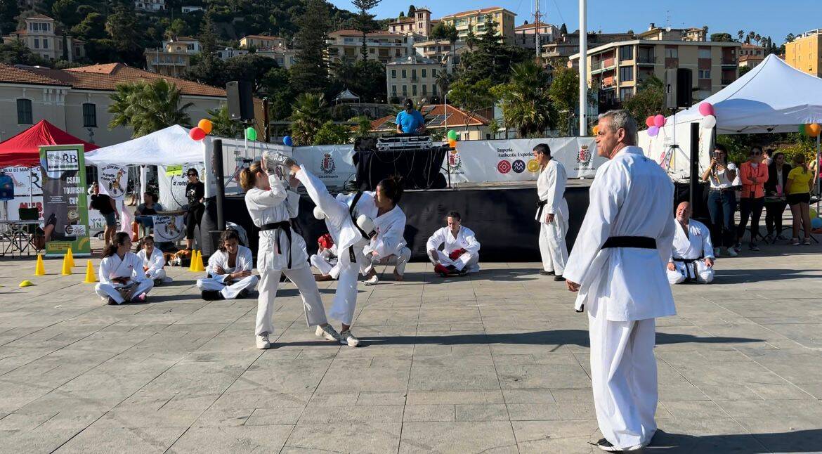 https://www.riviera24.it/photogallery_new/images/2024/09/festa-dello-sport-imperia-2024-fudoshin-karate-liguria-653390.jpg